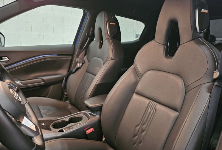 Nissan Juke 1.6 i 16V 143 Hybrid  tekna