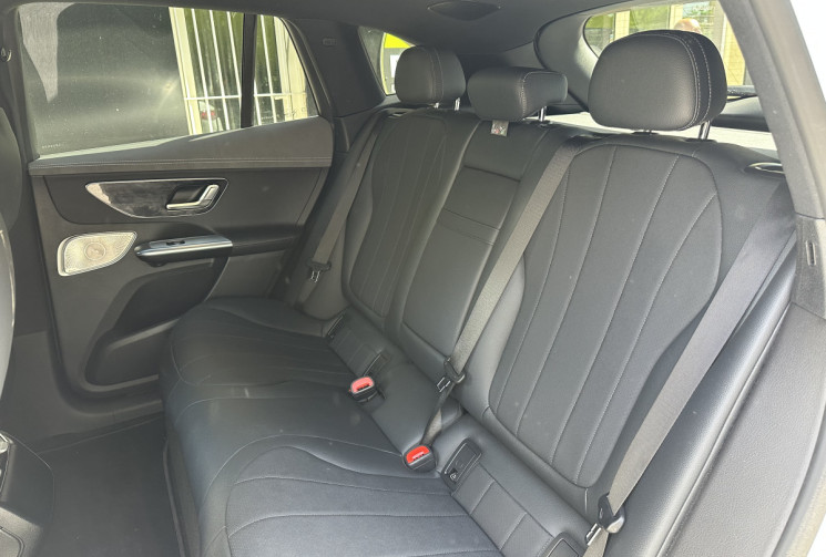 Mercedes EQE SUV 350+ 292 ELECTRIC ART PREMIUM AIRMATIC * ATTELAGE * DIGITAL LIGHT  * ROUES DIRECT.