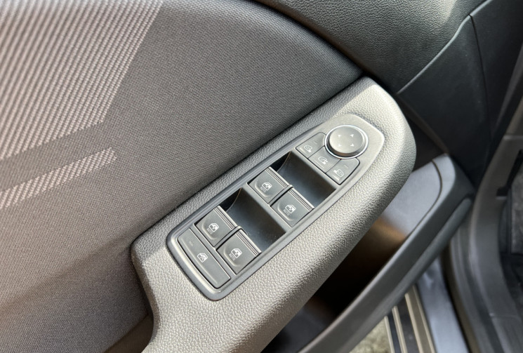Renault Clio 5 V 1.6 E-Tech 145 Full Hybrid Esprit Alpine / Seulement 2900 km / 1ère Main 