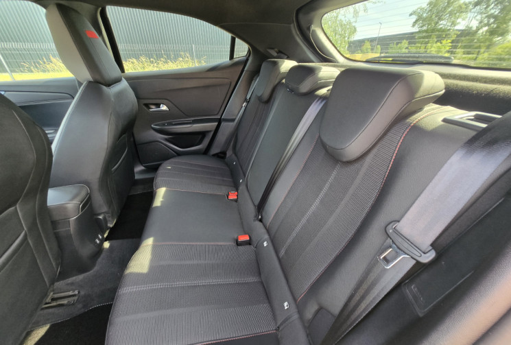 Opel Mokka GS Line 1.2 Turbo 130 cv BVA8 * Carplay * Siège Chauffant * Caméra * Keyless 