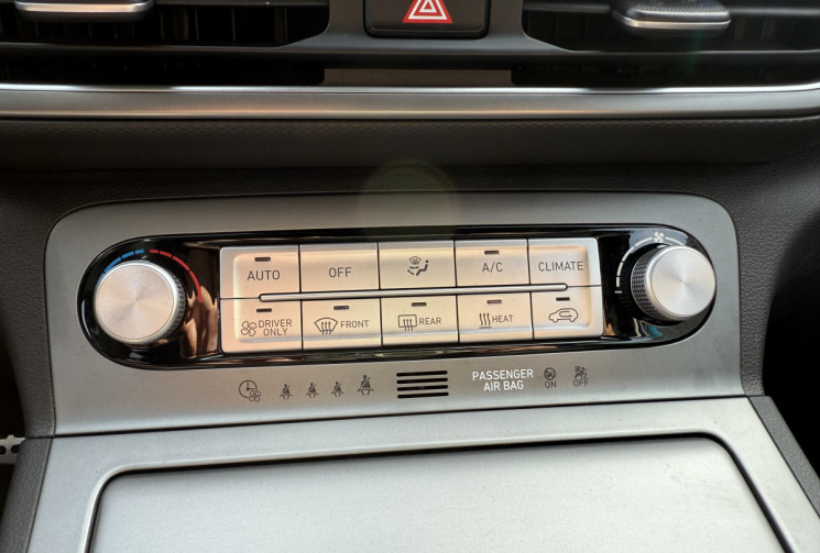 Hyundai Kona 204ch CREATIVE / CARPLAY