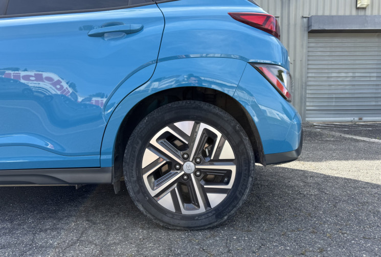 Hyundai Kona 204ch CREATIVE / CARPLAY