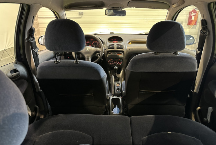 Peugeot 206 2.0 L HDI 90 cv Turbo phase 1 / GARANTIE 6 MOIS