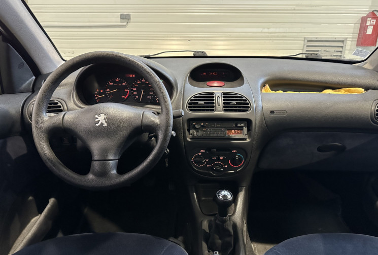 Peugeot 206 2.0 L HDI 90 cv Turbo phase 1 / GARANTIE 6 MOIS