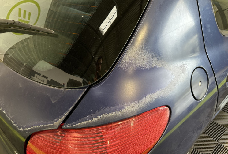 Peugeot 206 2.0 L HDI 90 cv Turbo phase 1 / GARANTIE 6 MOIS