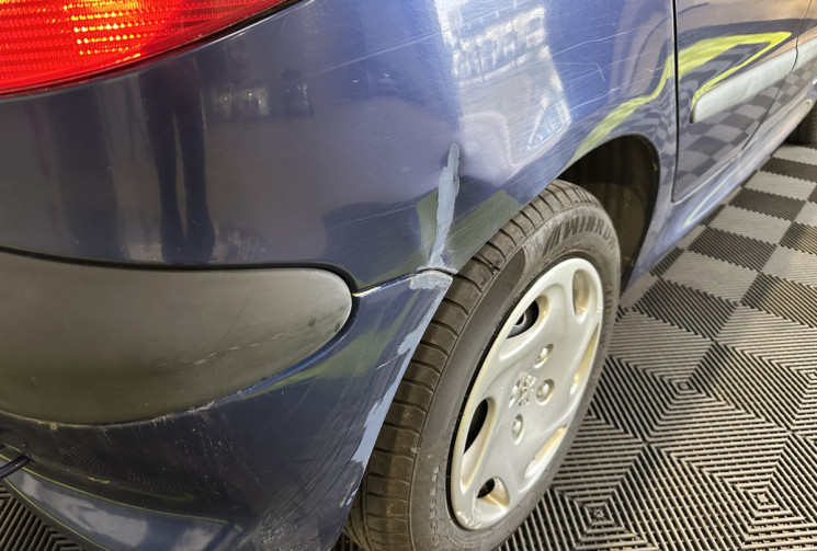 Peugeot 206 2.0 L HDI 90 cv Turbo phase 1 / GARANTIE 6 MOIS