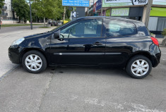 Renault Clio 1.2 70CH YAHOO