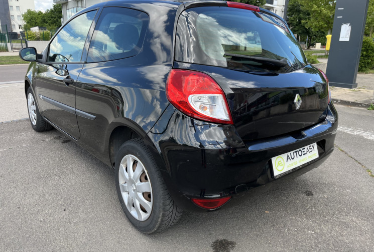 Renault Clio 1.2 70CH YAHOO
