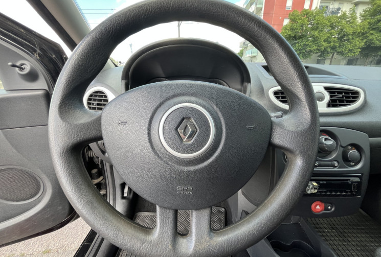 Renault Clio 1.2 70CH YAHOO