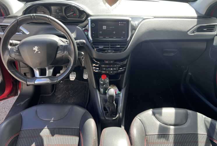 Peugeot 208  I Phase 2 1.2 THP 110 cv GT-LINE