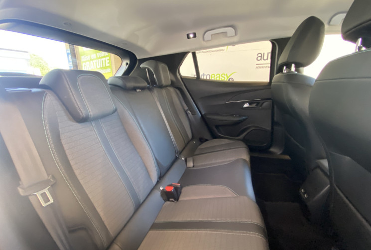 Peugeot 2008 PEUGEOT 2008 II ALLURE BUSINESS 1.2 PureTech 100CH