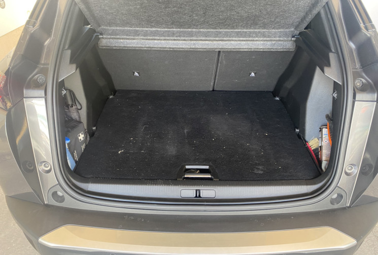 Peugeot 2008 PEUGEOT 2008 II ALLURE BUSINESS 1.2 PureTech 100CH