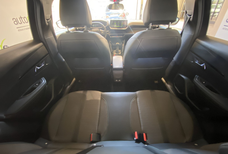 Peugeot 2008 PEUGEOT 2008 II ALLURE BUSINESS 1.2 PureTech 100CH
