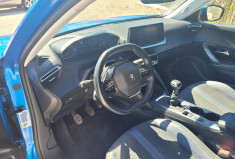 Peugeot 2008 1.2 PURETECH 100 BVM6 ALLURE / KIT DISTRIBUTION OK