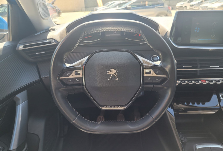 Peugeot 2008 1.2 PURETECH 100 BVM6 ALLURE / KIT DISTRIBUTION OK