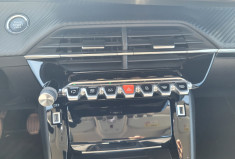 Peugeot 2008 1.2 PURETECH 100 BVM6 ALLURE / KIT DISTRIBUTION OK