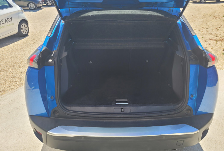 Peugeot 2008 1.2 PURETECH 100 BVM6 ALLURE / KIT DISTRIBUTION OK