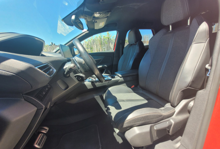 Peugeot 3008 1.6 PURETECH 180 ch S&S GT LINE EAT8