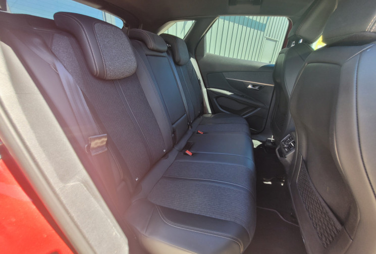 Peugeot 3008 1.6 PURETECH 180 ch S&S GT LINE EAT8