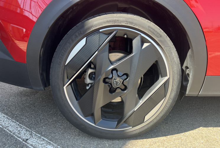 Peugeot 408 PHEV 225 ch GT e-EAT8