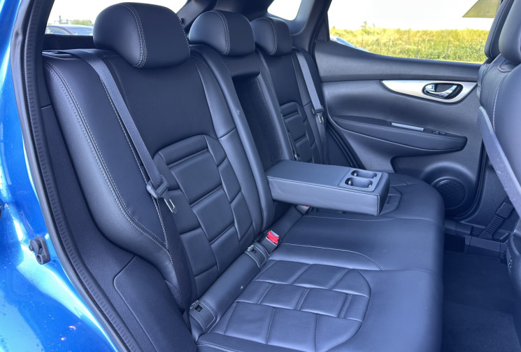 Nissan Qashqai 1.5 dCi TEKNA+ 2WD DCT7 115 cv - BOSE - CARPLAY -TOIT PANORAMIQUE