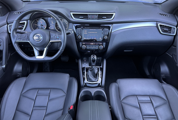 Nissan Qashqai 1.5 dCi TEKNA+ 2WD DCT7 115 cv - BOSE - CARPLAY -TOIT PANORAMIQUE