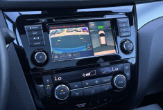 Nissan Qashqai 1.5 dCi TEKNA+ 2WD DCT7 115 cv - BOSE - CARPLAY -TOIT PANORAMIQUE
