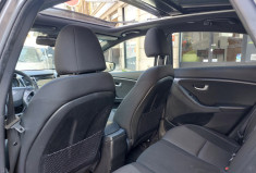 Hyundai i30 1.6 CRDI 110ch DCT7 BVA TOIT OUVRANT PANORAMIQUE
