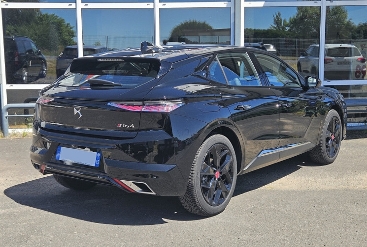 DS DS 4 II 1.2 130 PERFORMANCE LINE EAT8 1°M