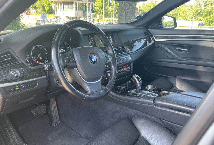 BMW SERIE 5 TOURING 3.0D EXCLUSIVE X DRIVE BOITE AUTO / TOIT OUVRANT