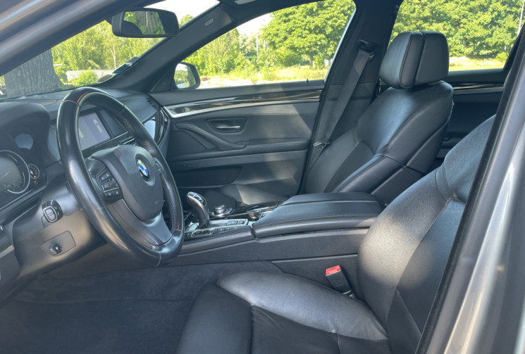 BMW SERIE 5 TOURING 3.0D EXCLUSIVE X DRIVE BOITE AUTO / TOIT OUVRANT