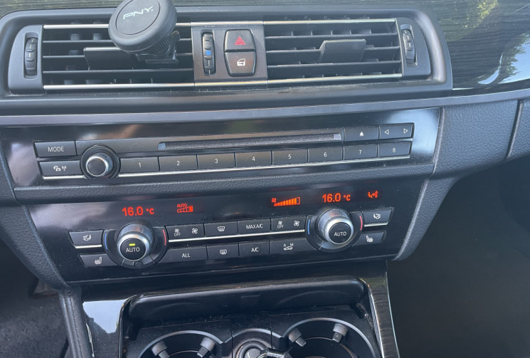 BMW SERIE 5 TOURING 3.0D EXCLUSIVE X DRIVE BOITE AUTO / TOIT OUVRANT