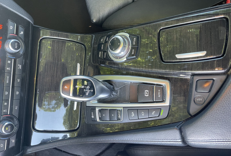 BMW SERIE 5 TOURING 3.0D EXCLUSIVE X DRIVE BOITE AUTO / TOIT OUVRANT
