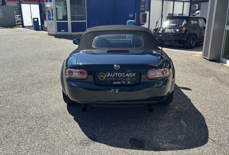 Mazda MX-5 III (NC) Cabriolet 2.0i 160