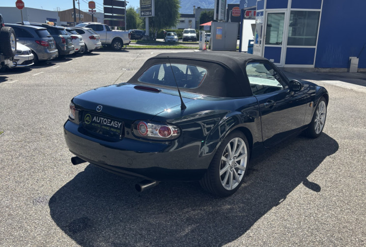 Mazda MX-5 III (NC) Cabriolet 2.0i 160