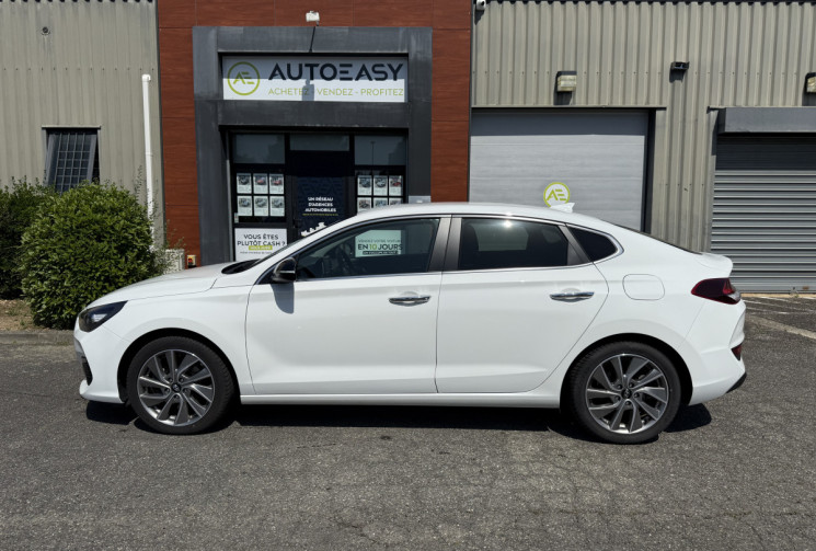 Hyundai i30 Fastback 1.4 T-GDI 140ch Creative / CARPLAY