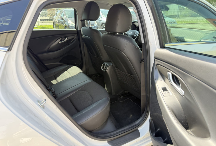Hyundai i30 Fastback 1.4 T-GDI 140ch Creative / CARPLAY