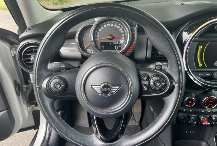Mini Mini 1.5 Cooper 136 / Toit ouvrant / Firework Carbon Black