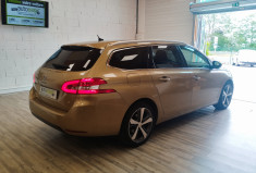 Peugeot 308 SW BlueHDi 120 CV SS EAT6 ALLURE + TOIT PANORAMIQUE EN VERRE 