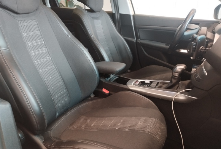 Peugeot 308 SW BlueHDi 120 CV SS EAT6 ALLURE + TOIT PANORAMIQUE EN VERRE 