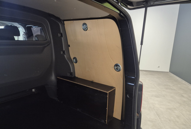 Volkswagen Transporter 2.8T L1H1 2.0 TDI 150 ch ProCab Business