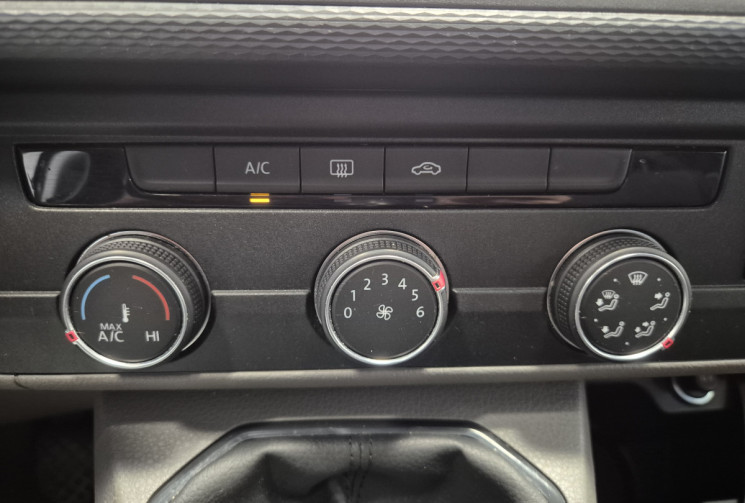 Volkswagen Transporter 2.8T L1H1 2.0 TDI 150 ch ProCab Business