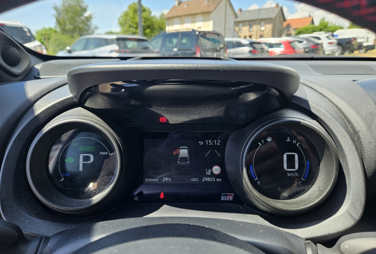 Toyota Yaris IV 1.5 116H E-CVT GR SPORT 1°M