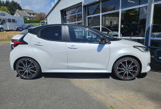 Toyota Yaris IV 1.5 116H E-CVT GR SPORT 1°M