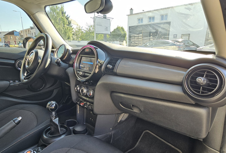 Mini Cooper Cooper D 1.5 d 12V 116 cv