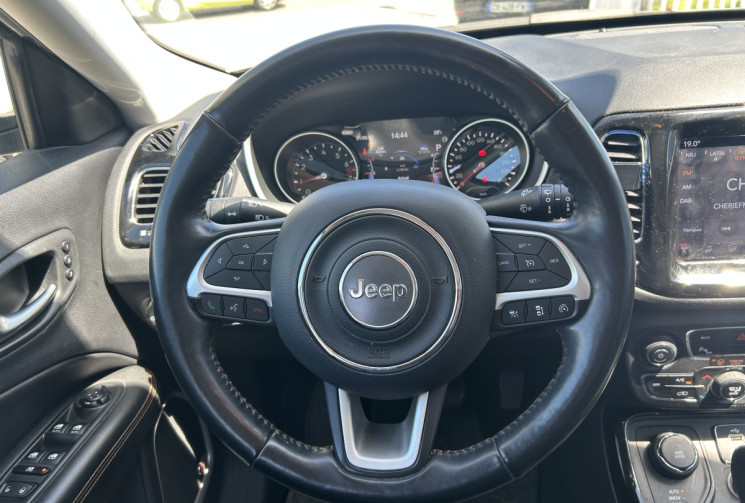 Jeep Compass II 1.4 MULTIAIR 170 Ch LIMITED 4WD AUTO 9 * SIEGES ELECTRIQUES + CHAUFFANTS + VENTILES