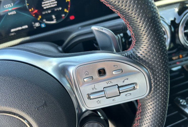 Mercedes Classe A IV 35 AMG 306 Ch 4MATIC 7G-DCT SPEEDSHIFT * ORIGINE FRANCE * ENTRETIEN MERCEDES