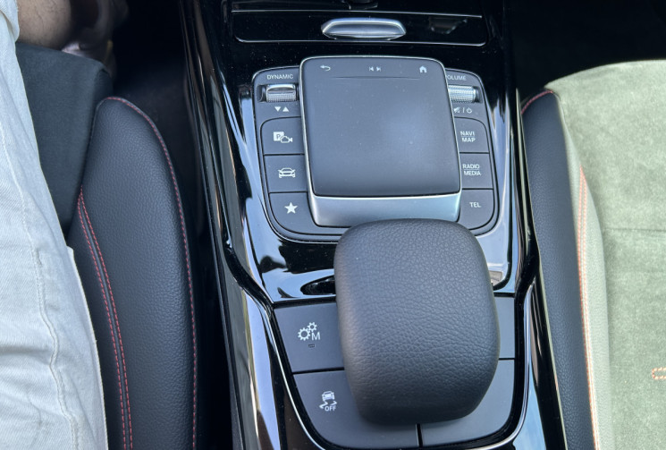 Mercedes Classe A IV 35 AMG 306 Ch 4MATIC 7G-DCT SPEEDSHIFT * ORIGINE FRANCE * ENTRETIEN MERCEDES