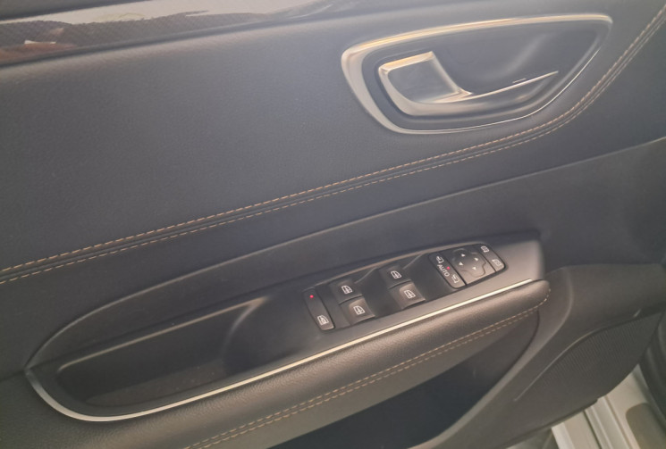 Renault TALISMAN ESTATE  2. DCI 160 BVA  BUSINESS INTENS - 2E MAIN - TBE - ENTRETIENT - GTIE