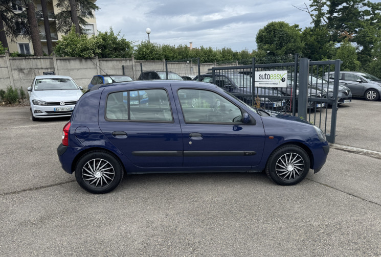 Renault Clio II / 1.5 DCI / 65 CH / CLIM 